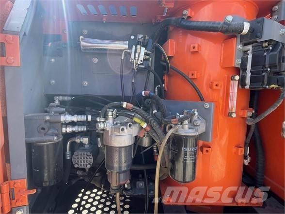 Hitachi ZX120 Гусеничные экскаваторы