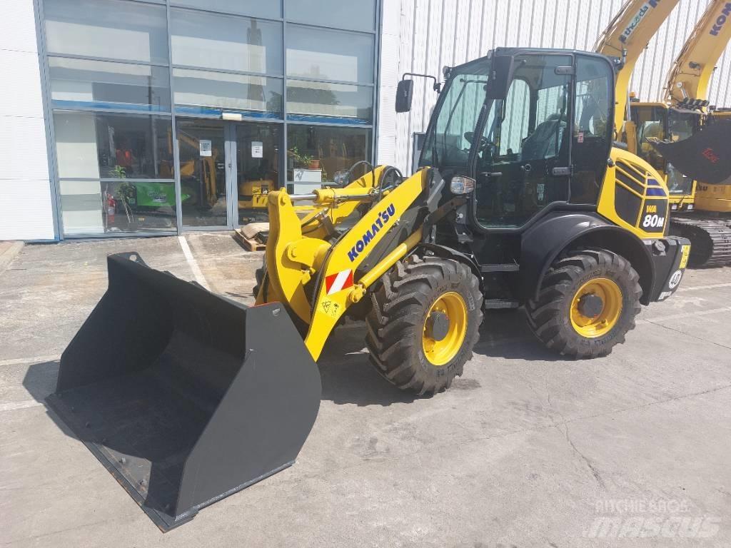Komatsu WA80M-8 Малые погрузчики