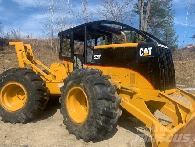 CAT 525B Трелевочные трактора