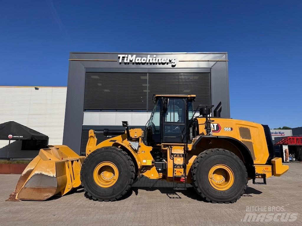 CAT 966 Фронтальные погрузчики