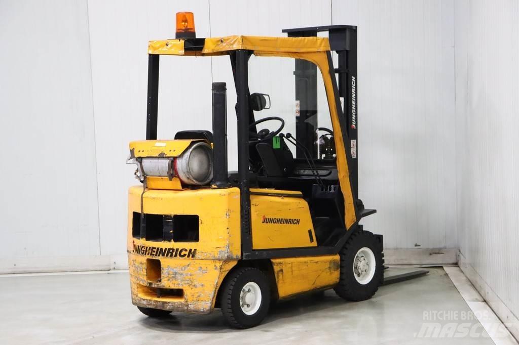 Jungheinrich TFG15 Газовые погрузчики