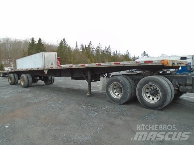 Fruehauf 48' Прицепы-платформы/боковая разгрузка