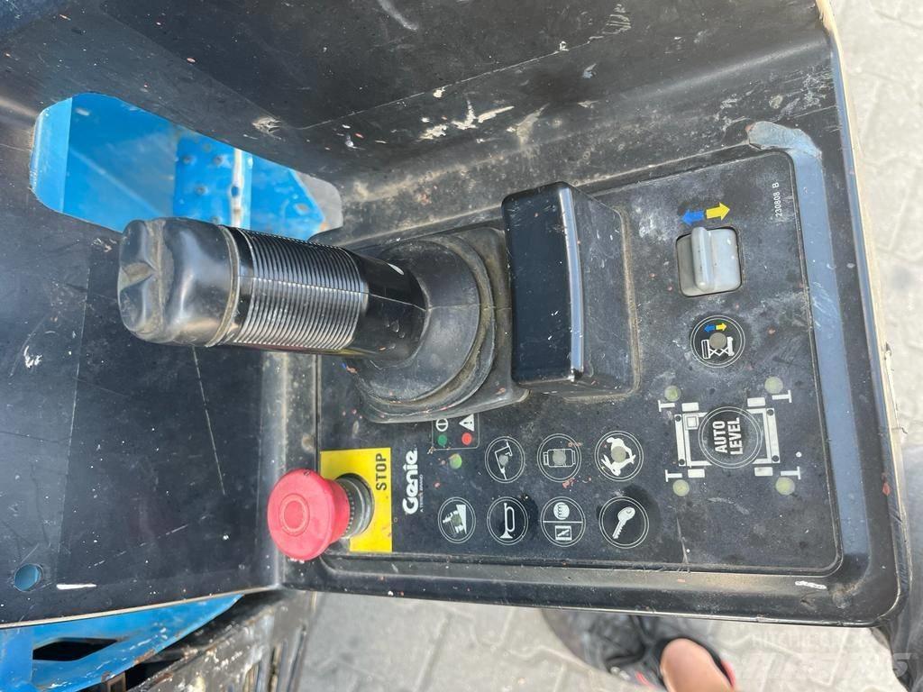 Genie GS 3390 RT Ножничные подъемники