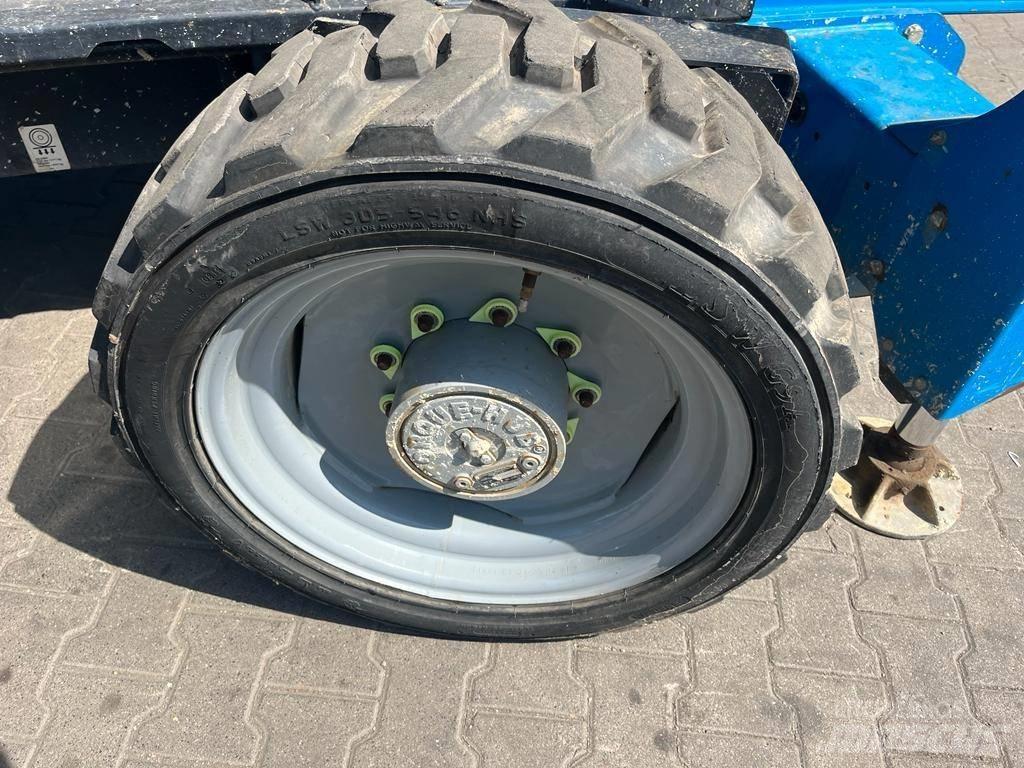 Genie GS 3390 RT Ножничные подъемники