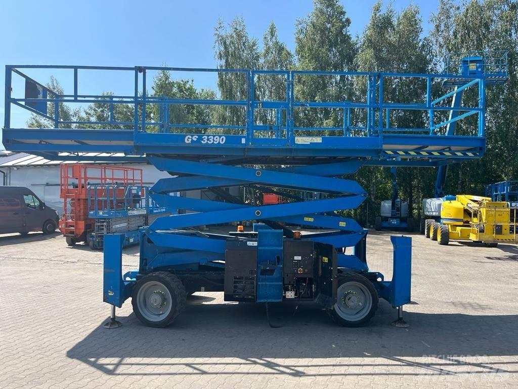 Genie GS 3390 RT Ножничные подъемники