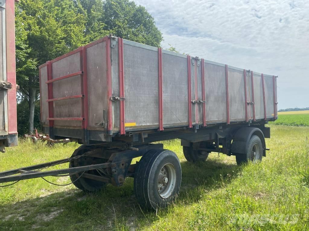 Scania vogntræk Тракторные самосвальные прицепы