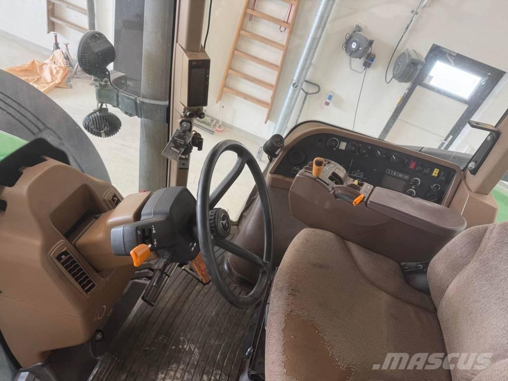 John Deere 8530 Трактора