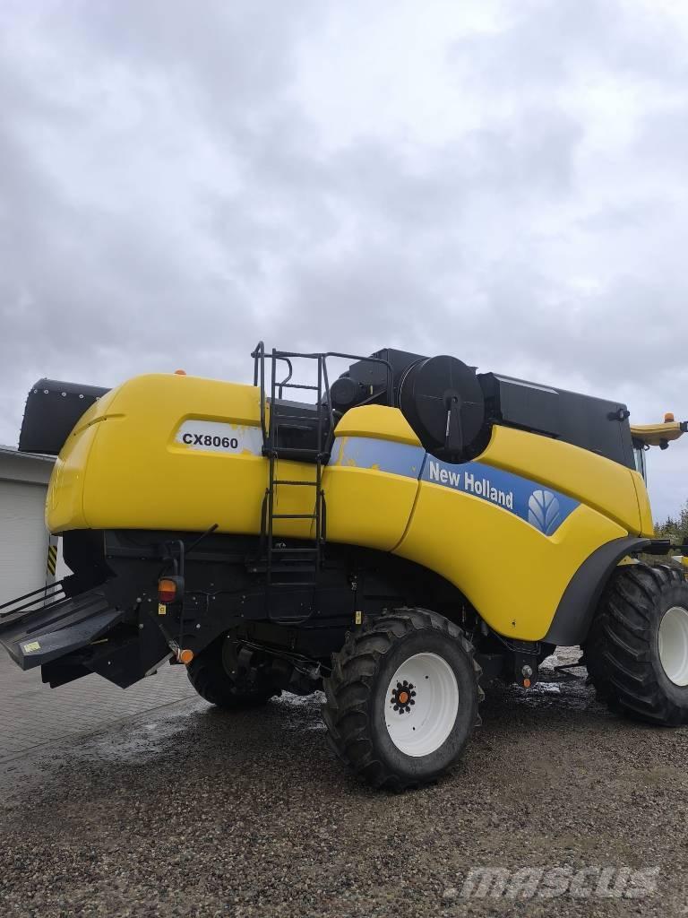 New Holland CX 8060 Зерноуборочные комбайны