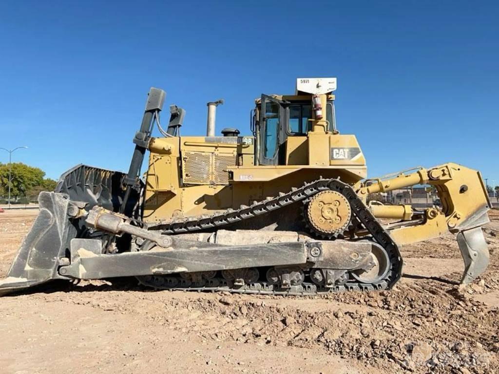 CAT D10R Гусеничные бульдозеры