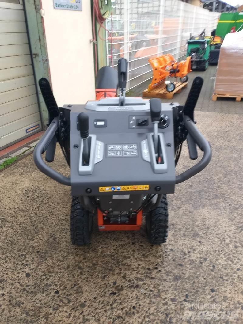 Husqvarna ST420 Снегоуборщики