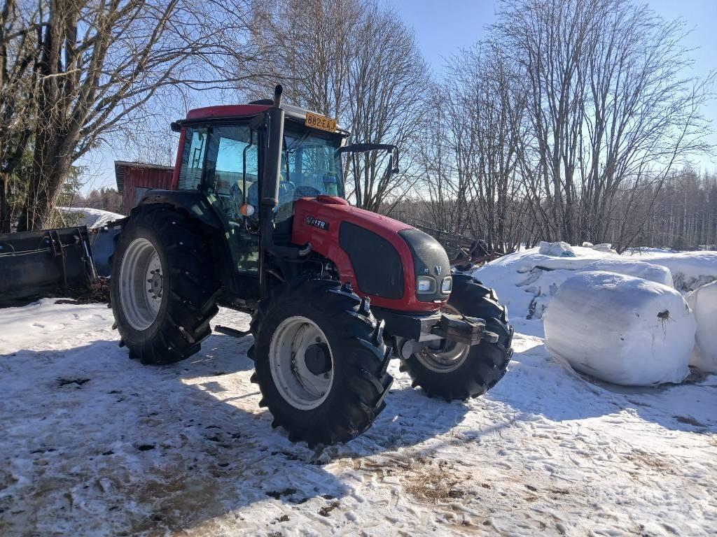Valtra A 72 Трактора