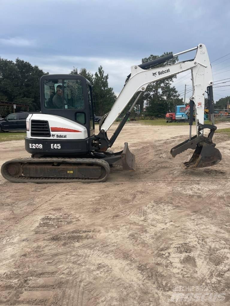 Bobcat E 45 Мини-экскаваторы