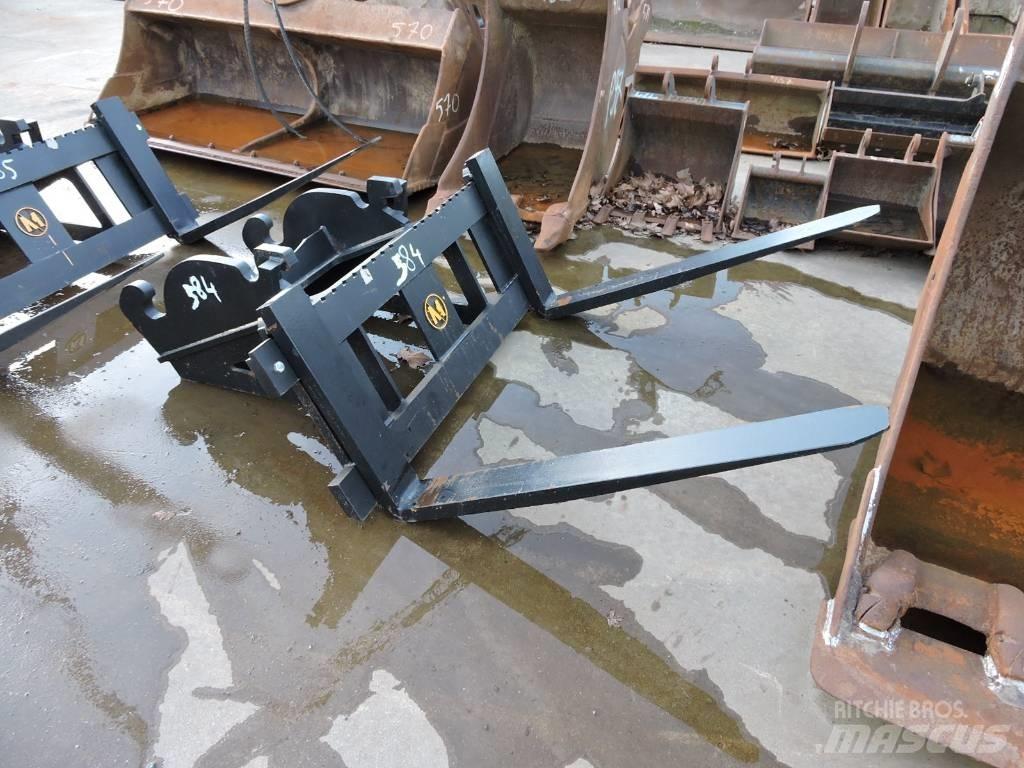  Palletvorken CW40 Автокраны