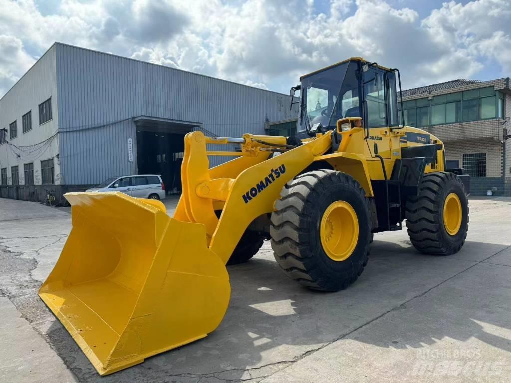 Komatsu WA 320-5 Фронтальные погрузчики