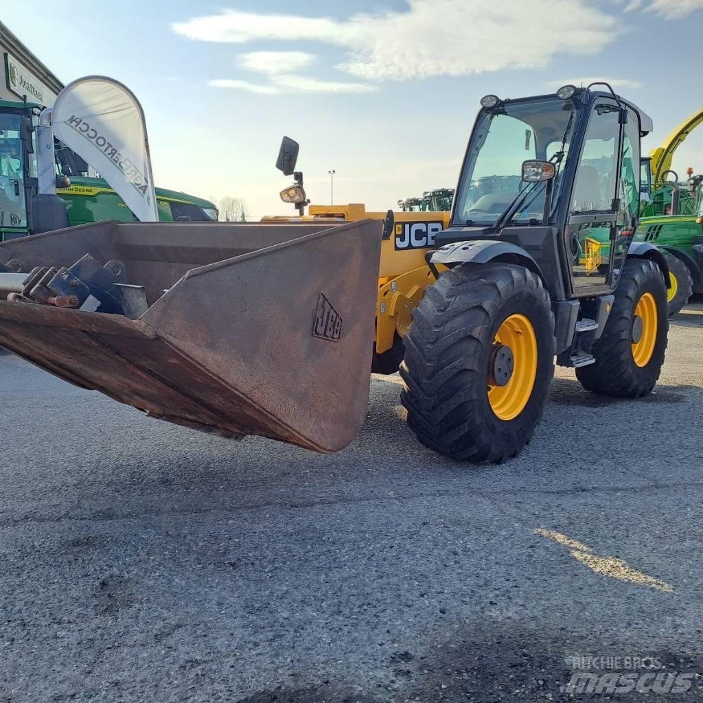JCB 550-80 Сельскохозяйственные телескопические погрузчики