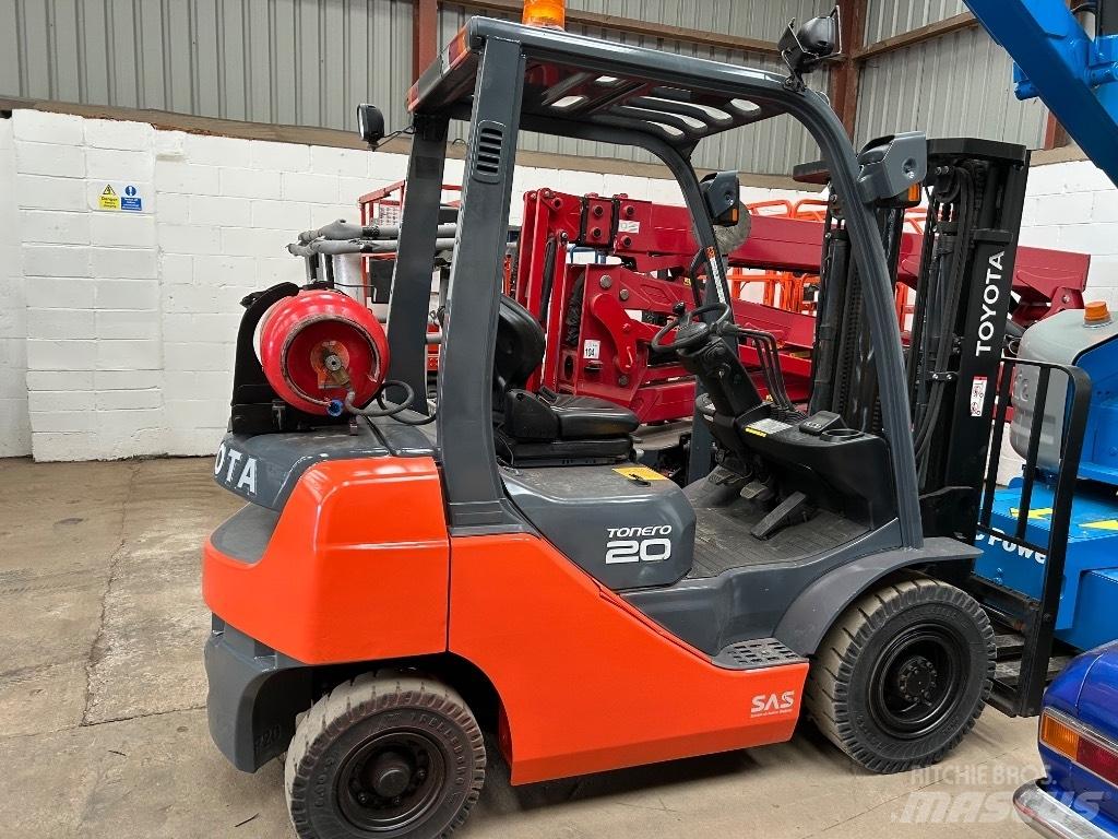 Toyota 02-8 FGF 20 Газовые погрузчики