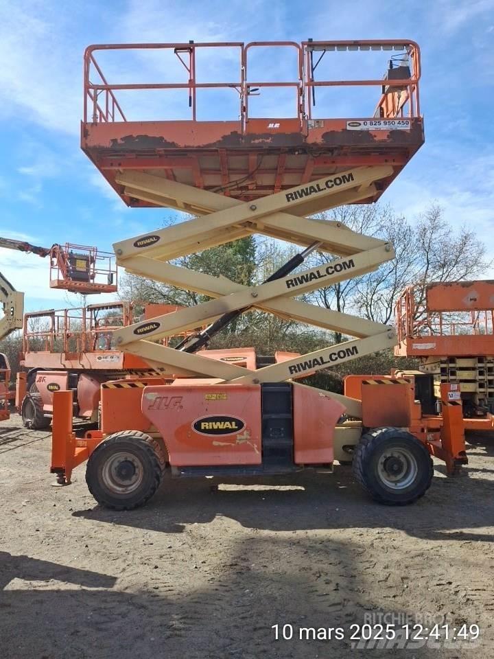 JLG 3394RT Ножничные подъемники