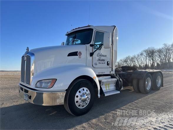 Kenworth T660 Седельные тягачи