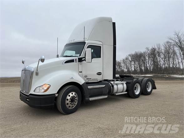 Kenworth T680 Седельные тягачи