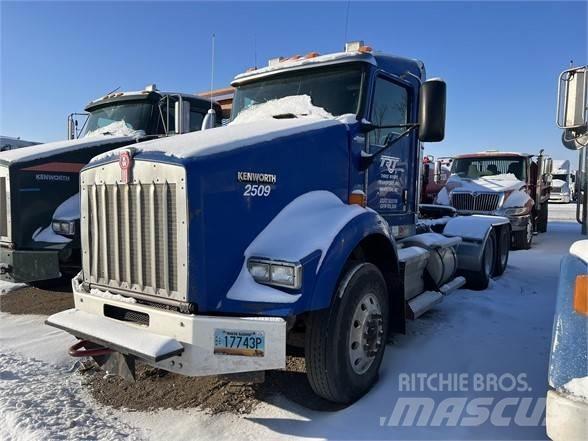 Kenworth T800 Седельные тягачи