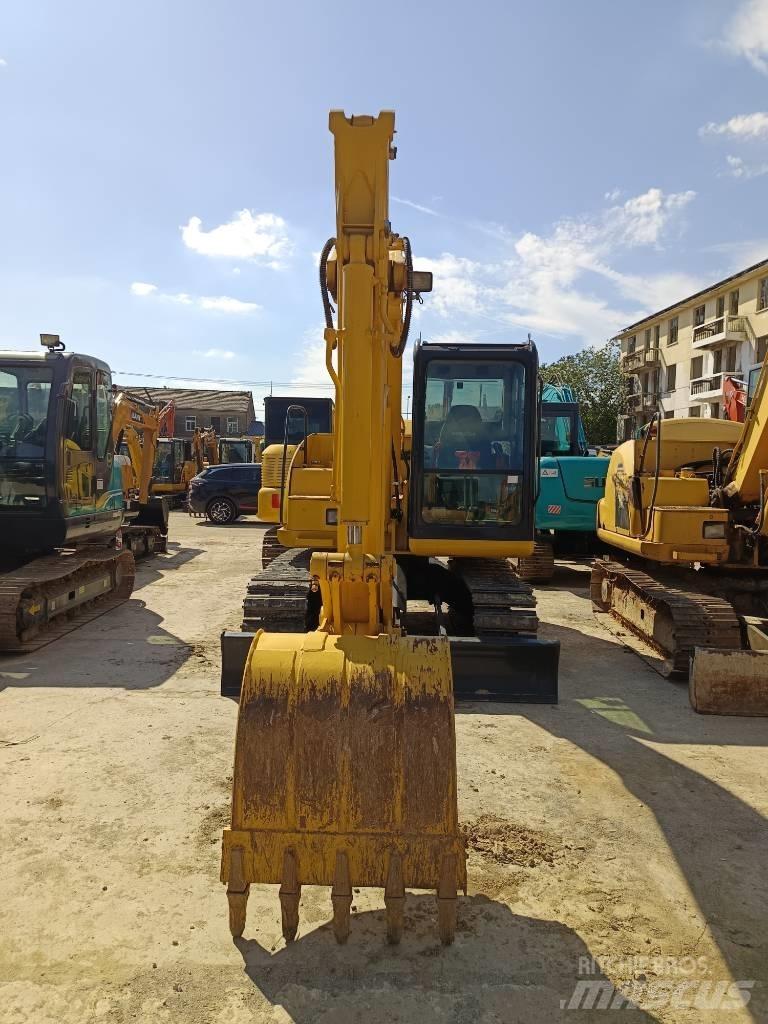 Komatsu PC 70 Гусеничные экскаваторы