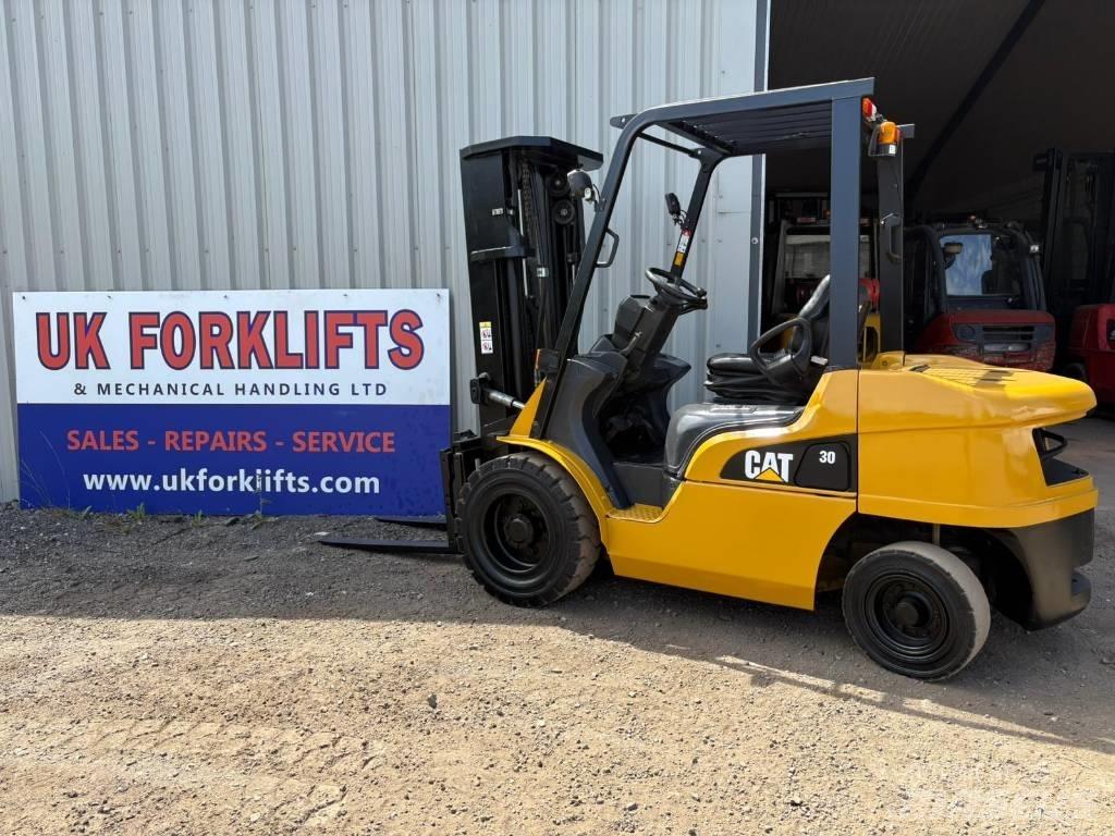 CAT DP30NT Дизельные погрузчики