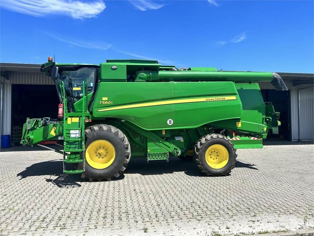 John Deere T560 Зерноуборочные комбайны