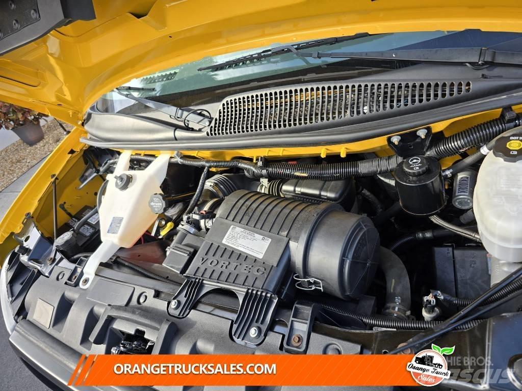 GMC Savana G3500 Изотермический фургон