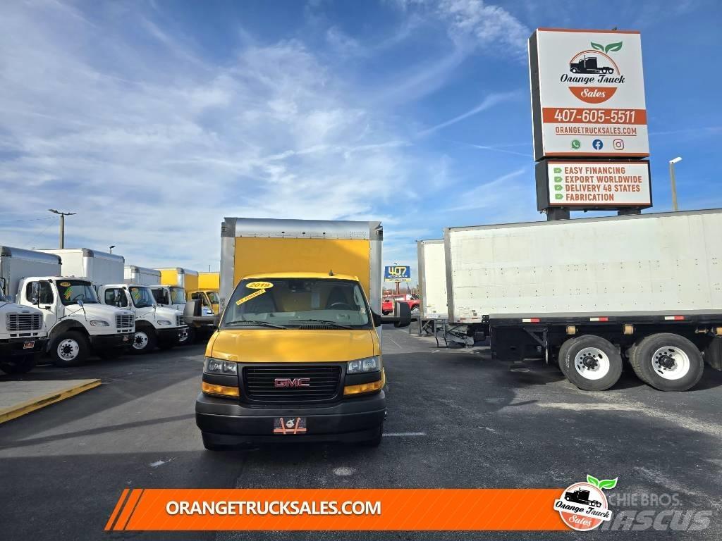 GMC Savana G3500 Изотермический фургон