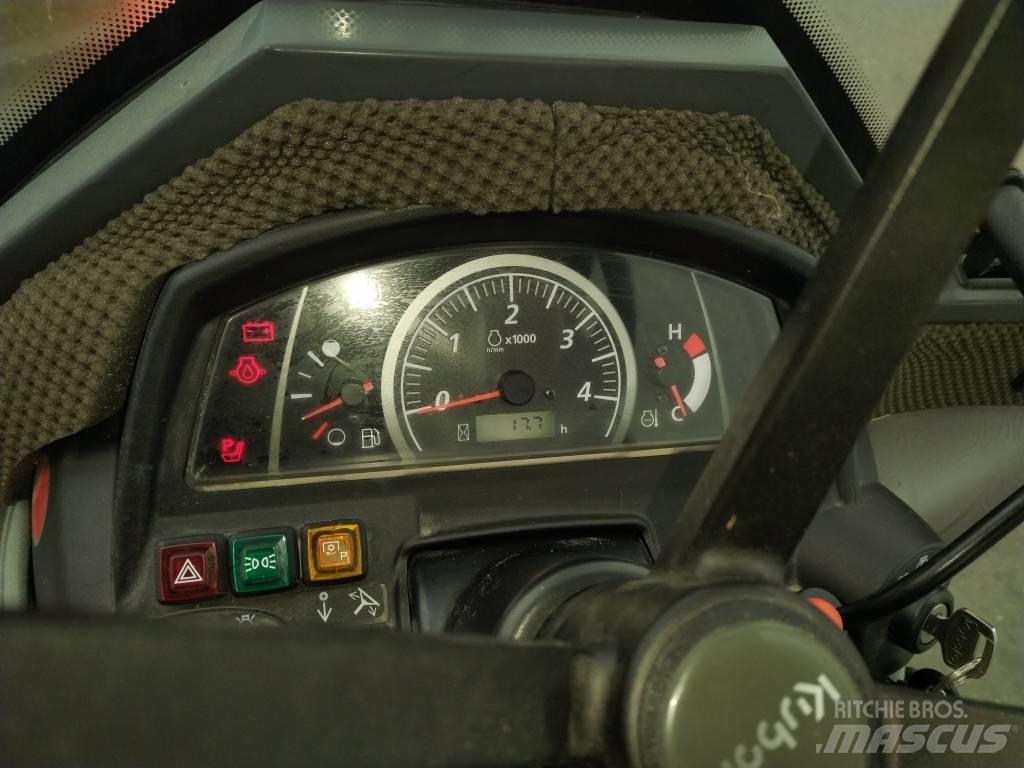 Kubota BX231 Коммунальные тракторы