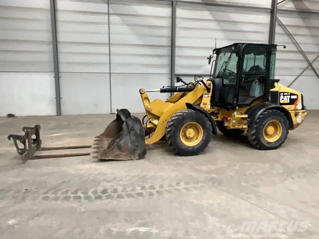 CAT 908 H 2 Фронтальные погрузчики