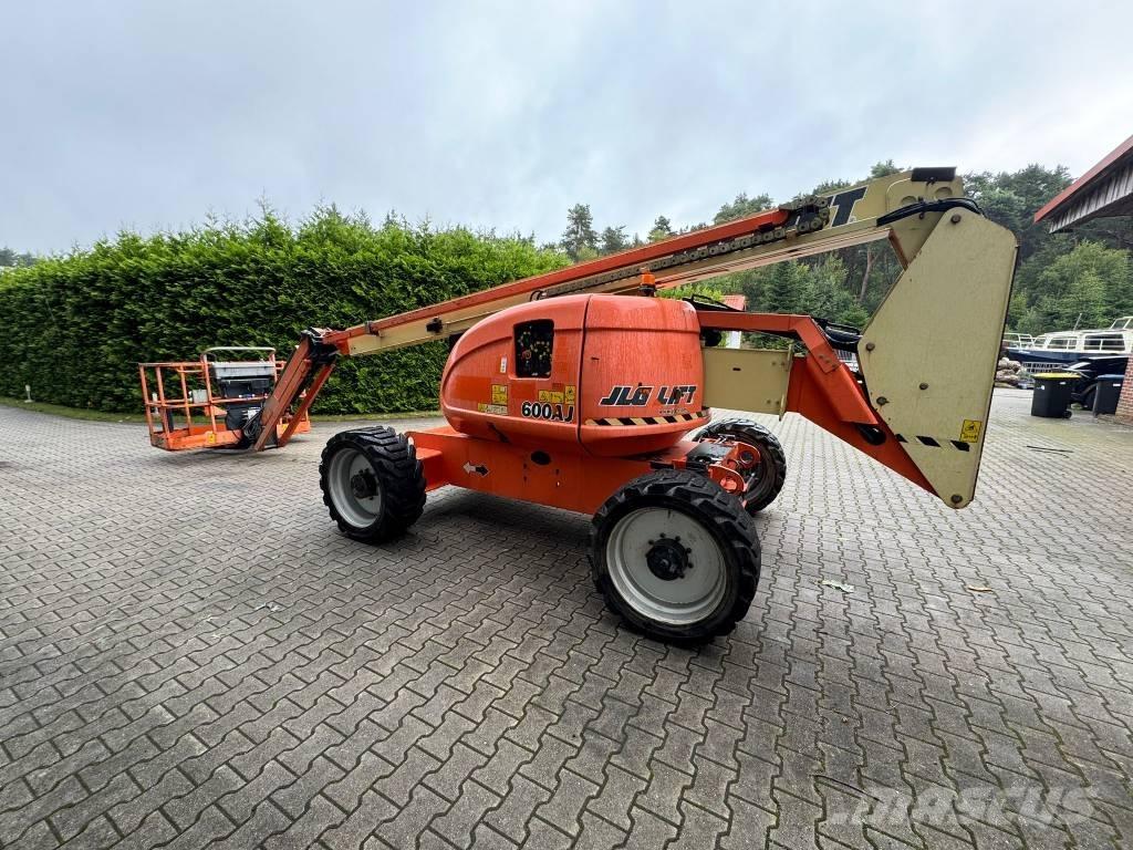 JLG 600 AJ Коленчатые подъемники