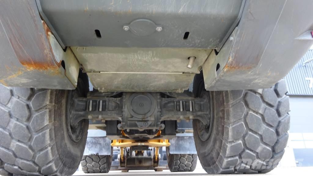 Liebherr L566 xPower Фронтальные погрузчики