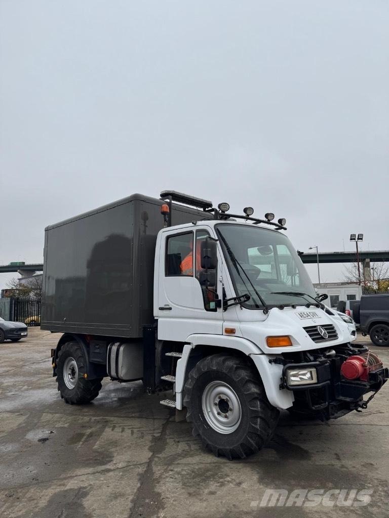 Unimog U300 Коммунальные машины