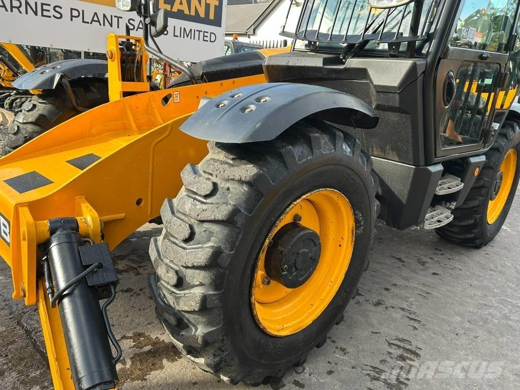 JCB 535-125 Hiviz Телескопические погрузчики