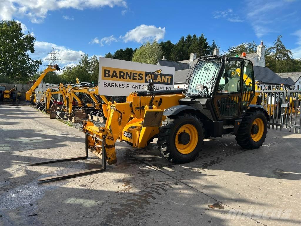 JCB 535-125 Hiviz Телескопические погрузчики