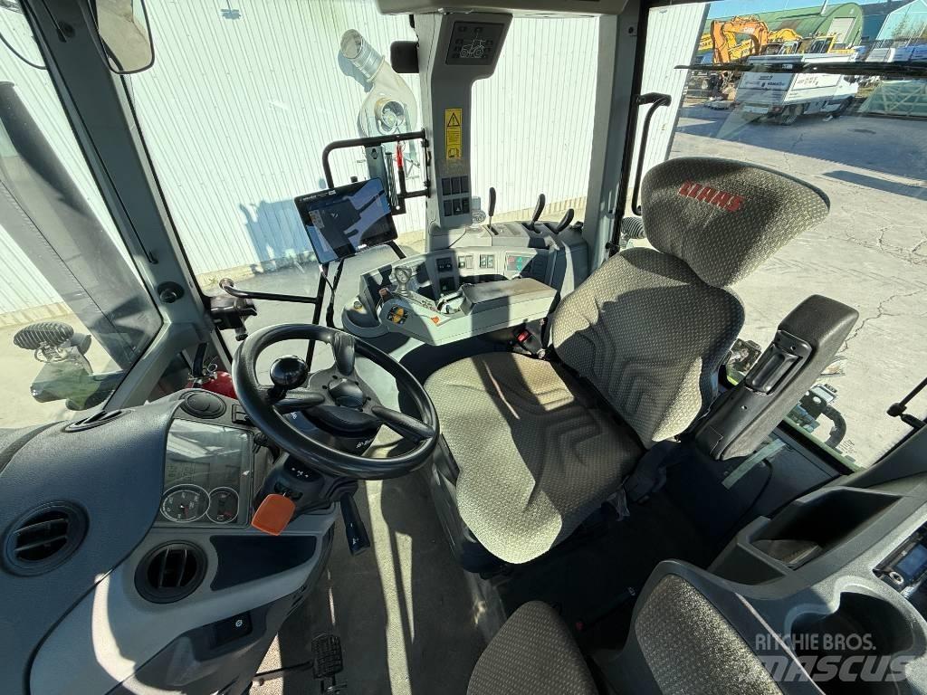 CLAAS Axion 850 Трактора
