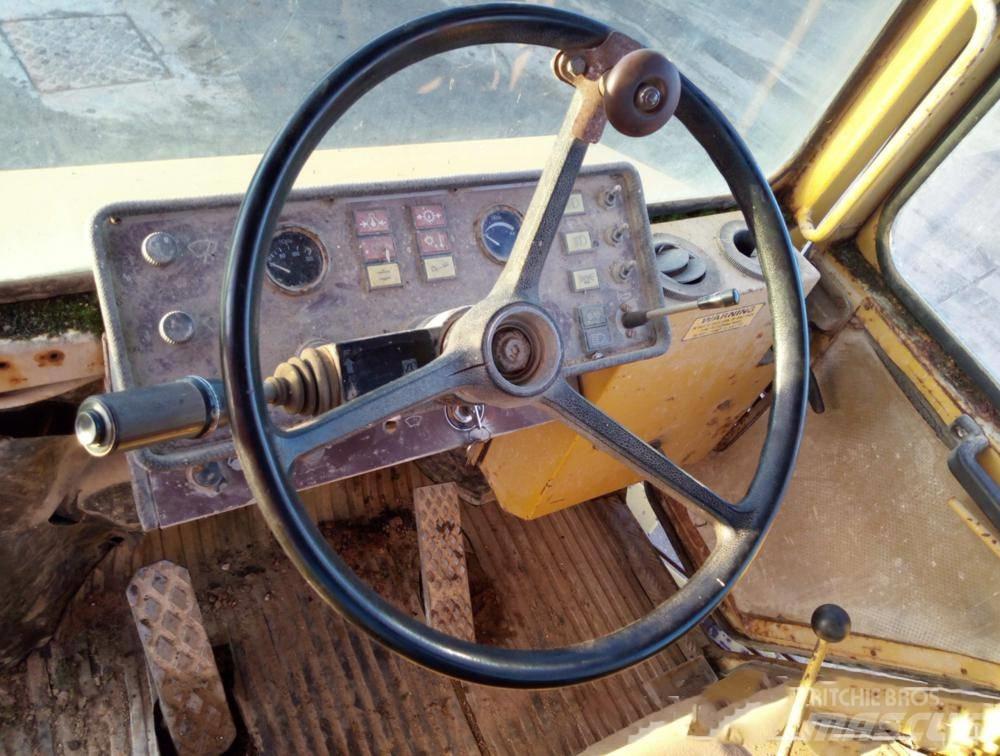 Hydrema MBC 4x4 Шарнирно-сочленённые самосвалы