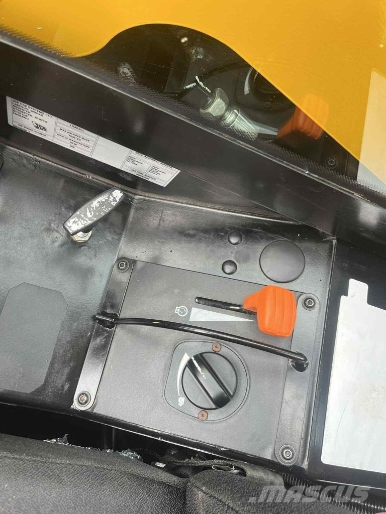 JCB 527-58 Agri Plus Сельскохозяйственные телескопические погрузчики