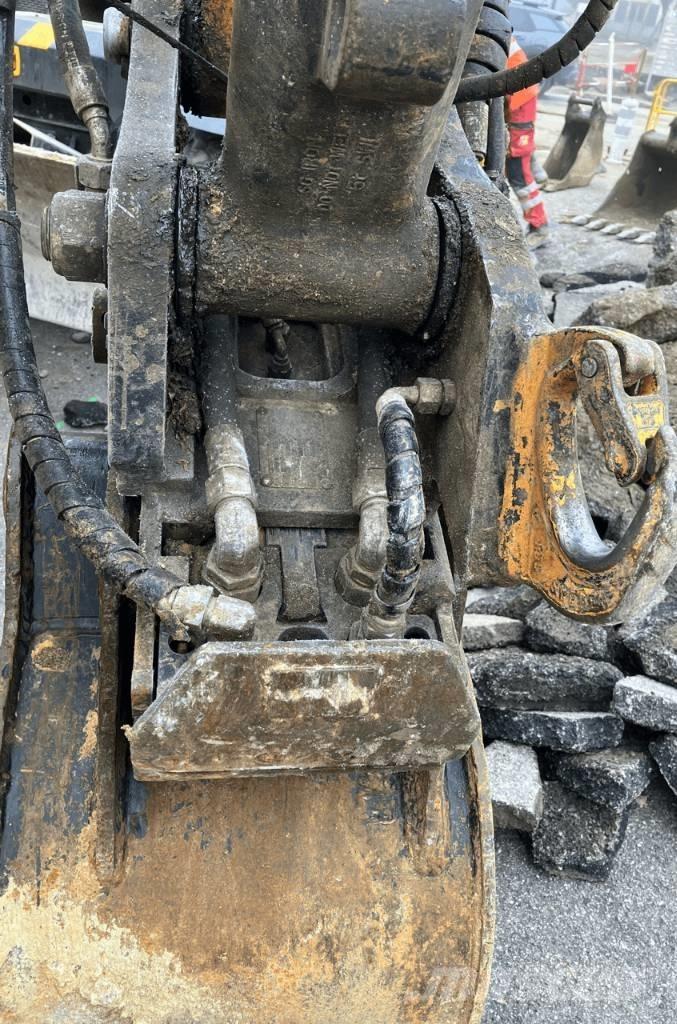 JCB Hydradig Колёсные экскаваторы