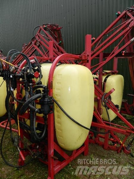 Hardi 600 Прицепные опрыскиватели