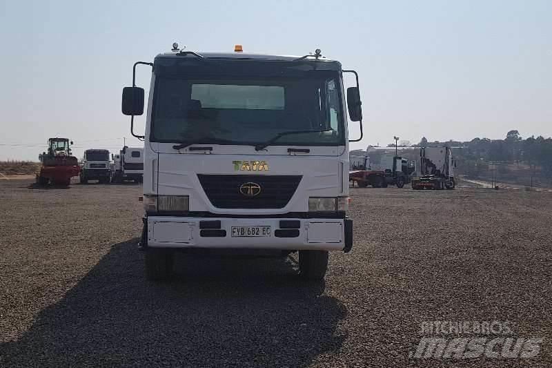 Tata Novus 3434 Специальные грузовики