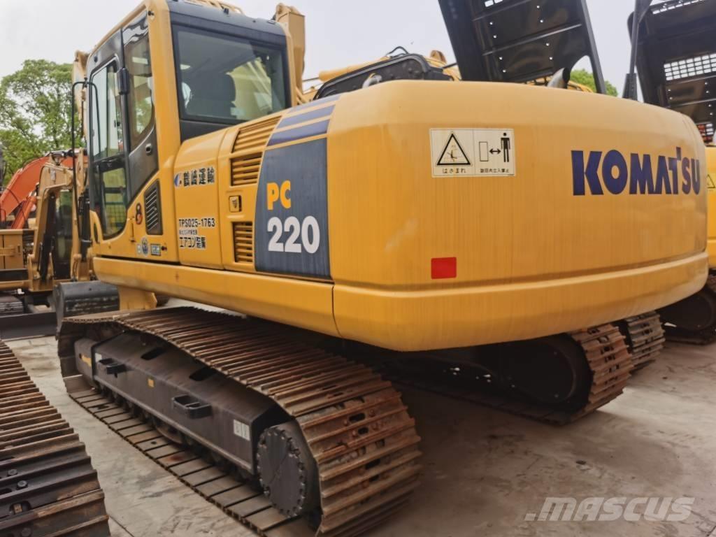 Komatsu PC 220-8 Гусеничные экскаваторы