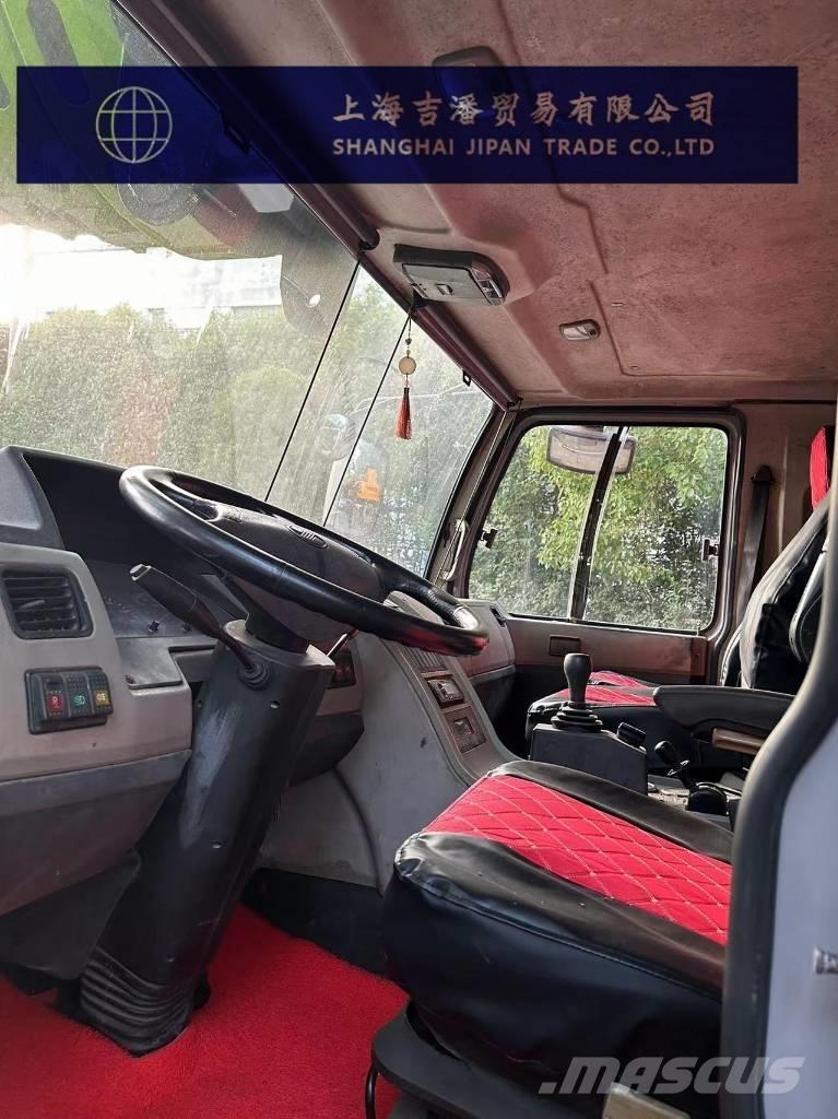 Zoomlion ZAT 2200 V Автокраны