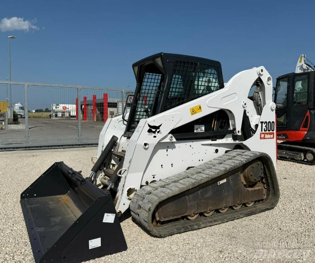 Bobcat T 300 Малые погрузчики