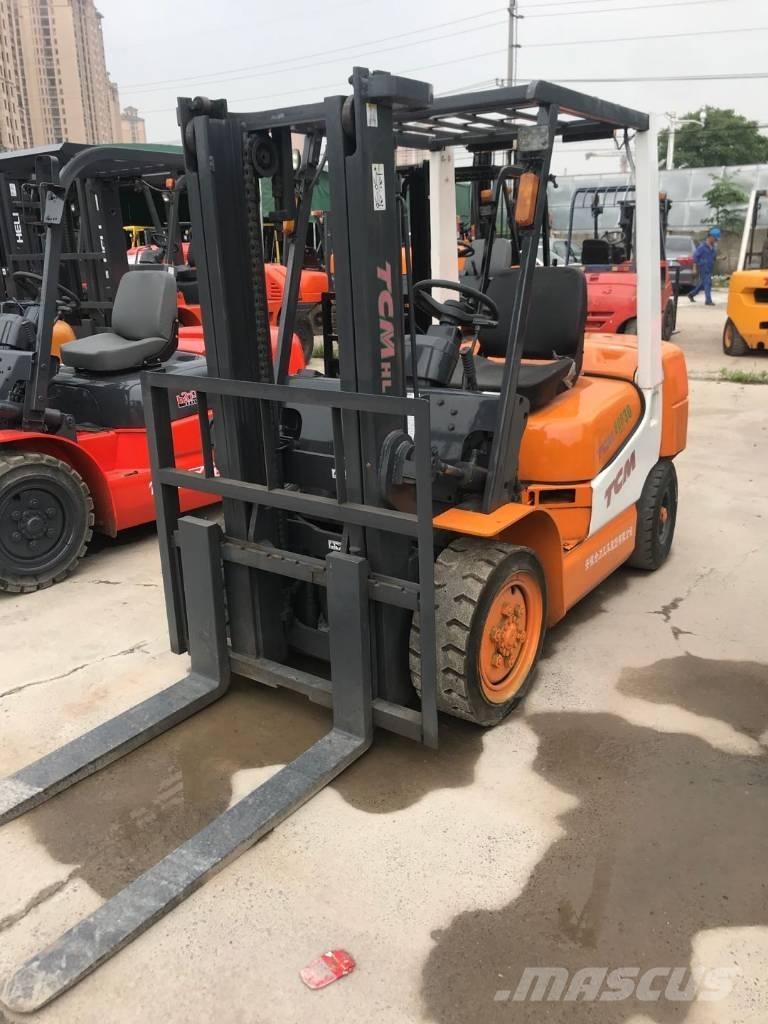 TCM FD 30 Дизельные погрузчики