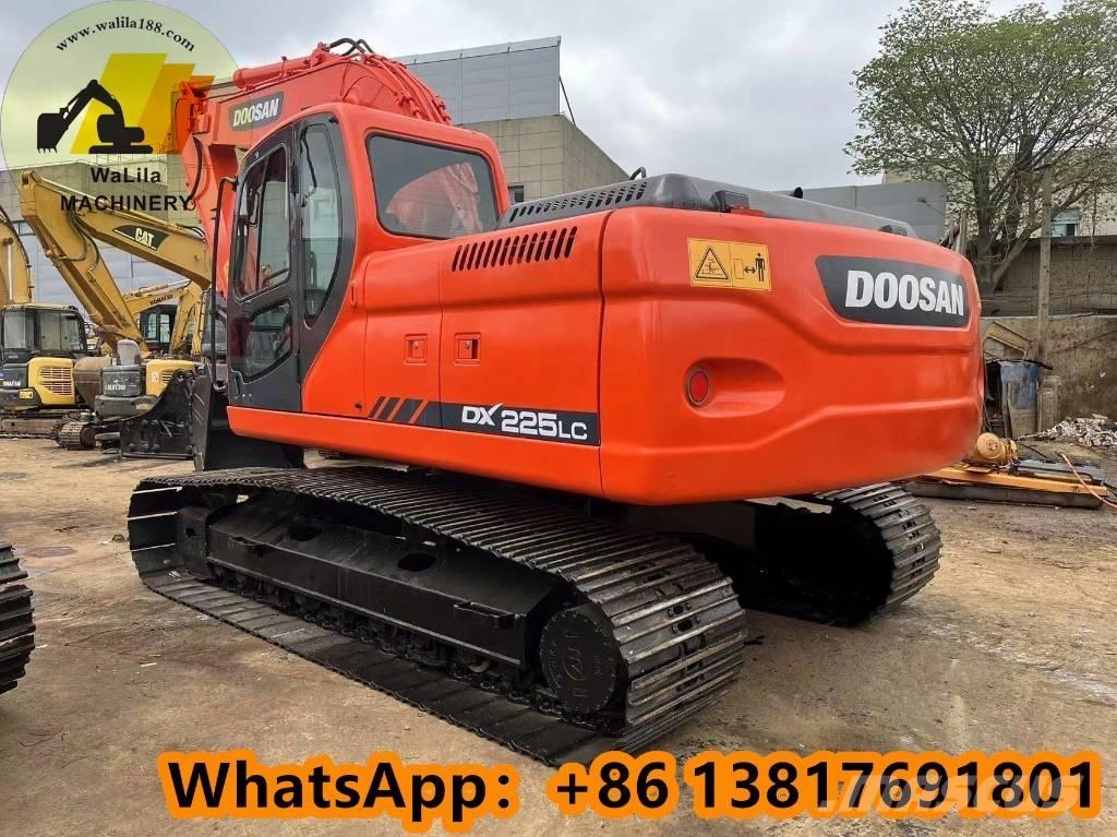 Doosan DX 225 LCA Гусеничные экскаваторы