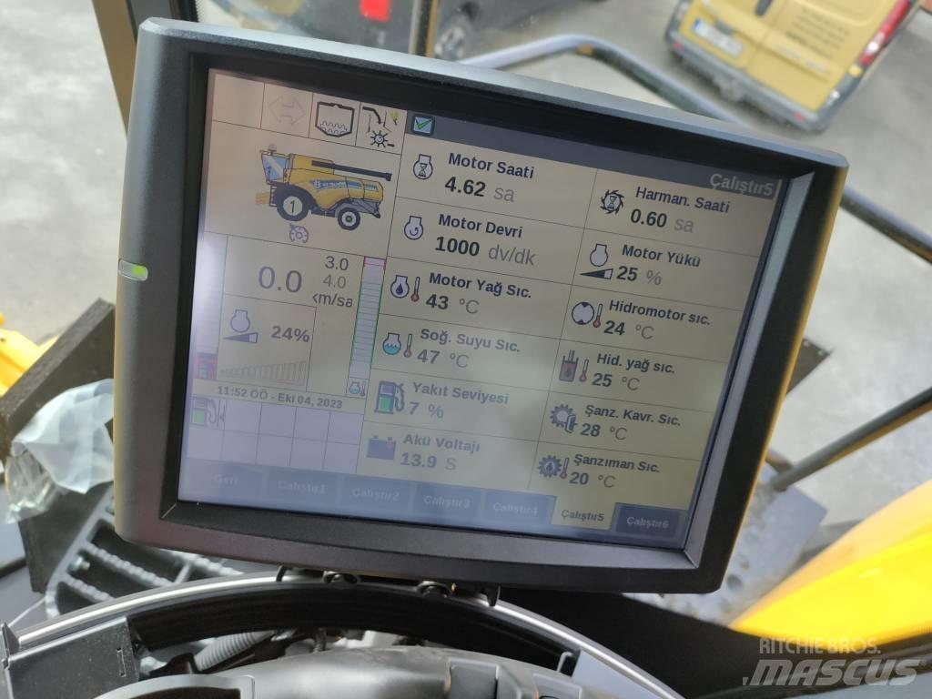 New Holland CX 8.80 Зерноуборочные комбайны