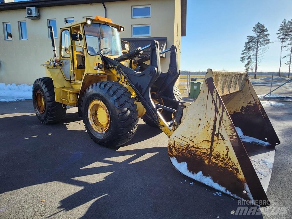 Volvo BM LM846 Фронтальные погрузчики