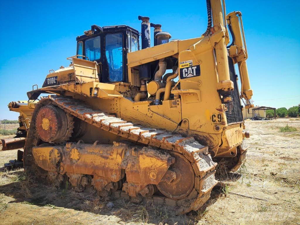 CAT D10 Гусеничные бульдозеры